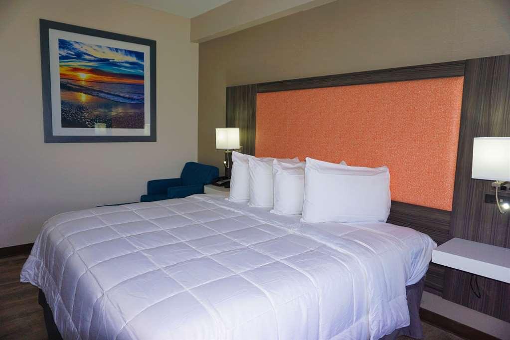 The Waves Hotel, Ascend Hotel Collection Wildwood Room photo